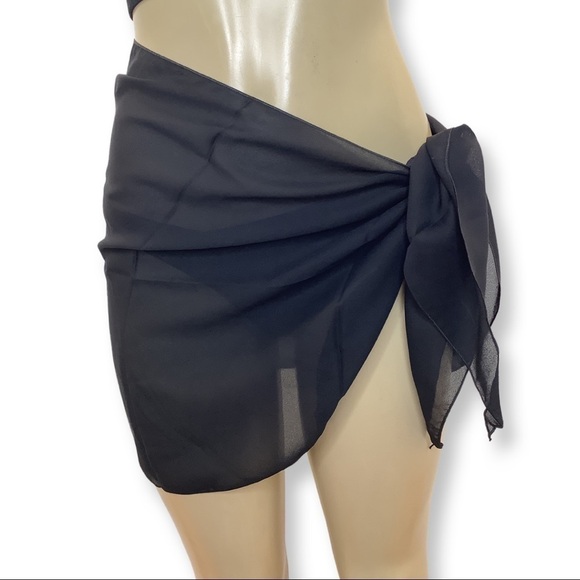 Zuliana Made in USA Black Sarong - Picture 2 of 4